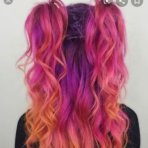 ISO anyone with multiple items of L/XL to bundle !